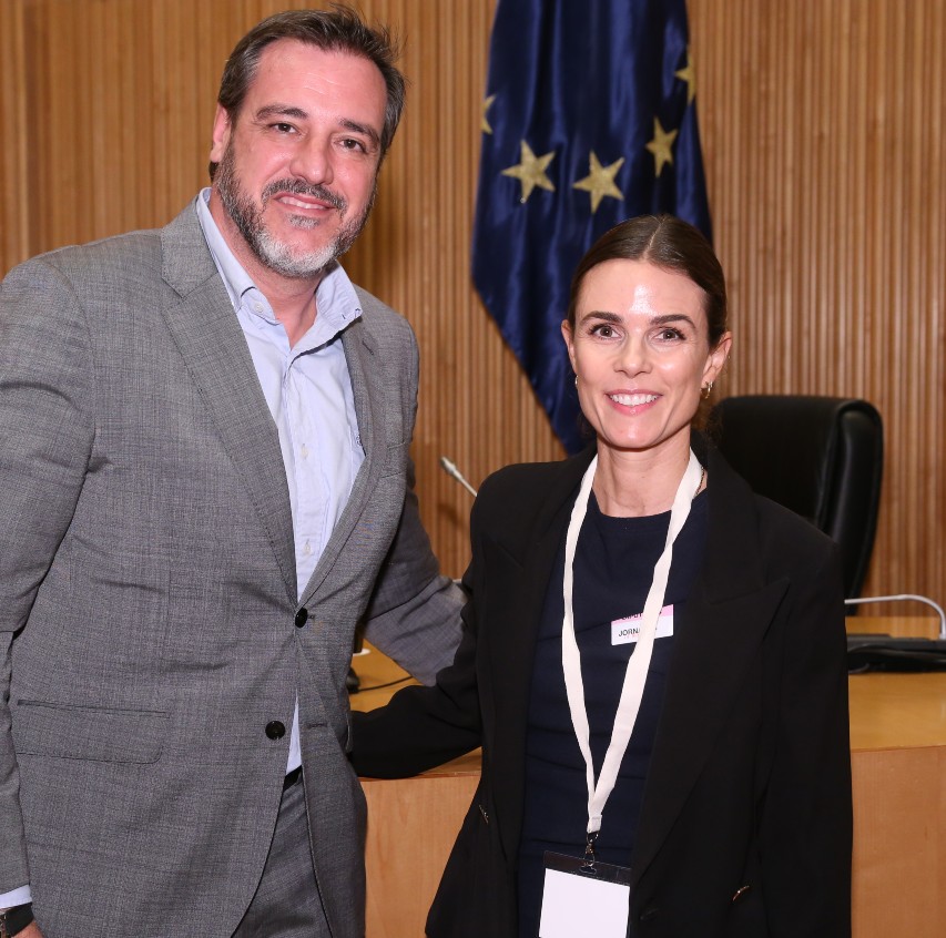 Alba Paños Pérez y Juan Ignacio López-Bas Alba Paños Pérez y Juan Ignacio López-Bas