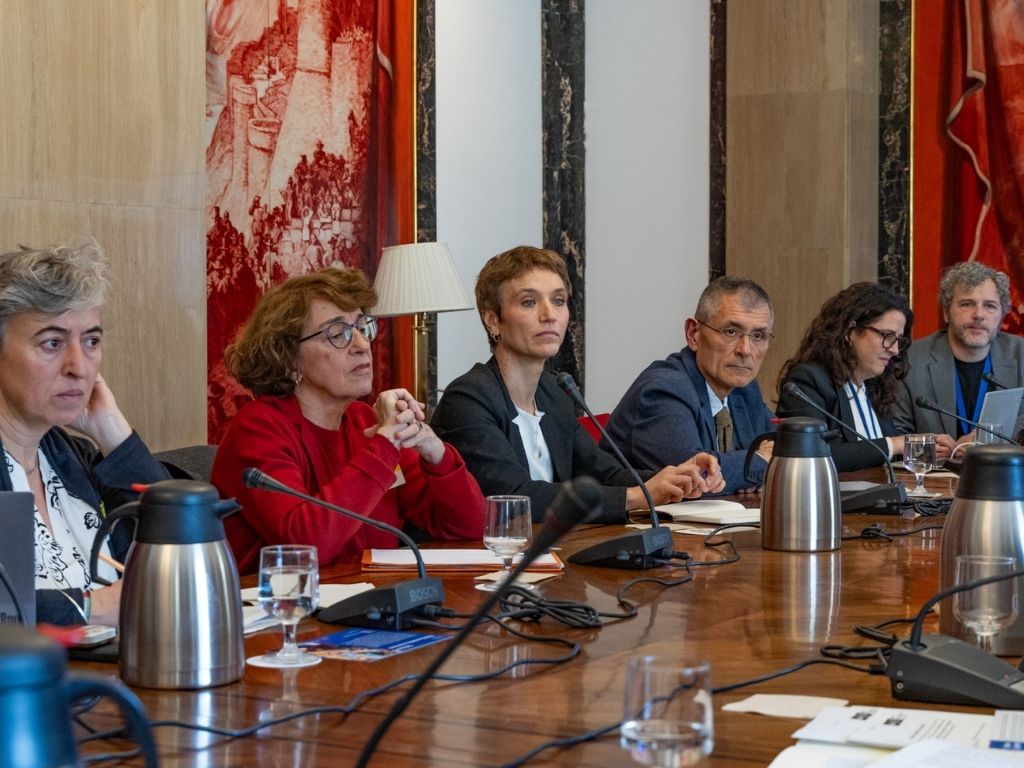 Personal experto participante en el Diálogo C