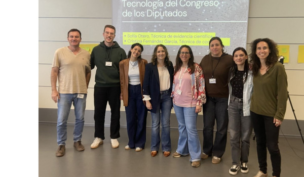 Ponentes y participantes en el taller de la Oficina C en la Universitat Jaume I (UJI)