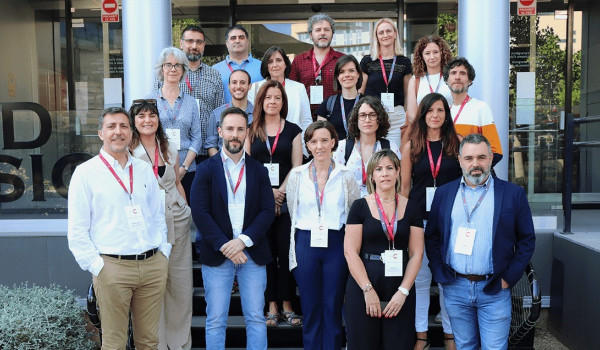 Asistentes al Itinerario Ciceron sobre "Plásticos en la economía circular". Foto: IDAEA Asistentes al Itinerario Ciceron sobre "Plásticos en la economía circular"