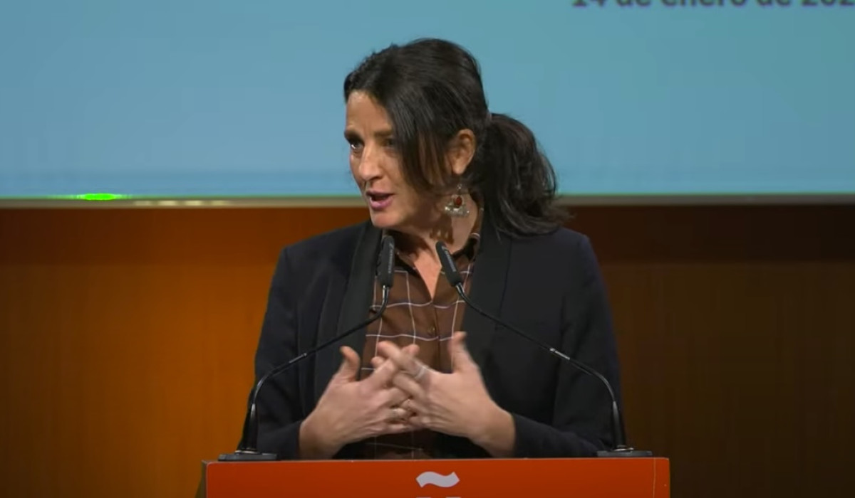 Ana Elorza en el acto de presentación del número 12 de Archiletras Científica Ana Elorza en el acto de presentación del número 12 de Archiletras Científica